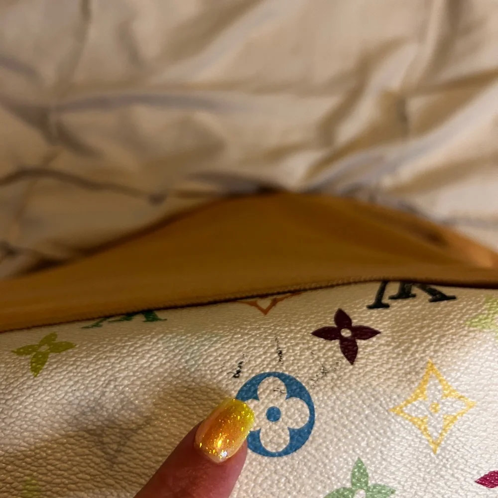 241. Louis Vuitton White Murakami Speedy 30 - Picture 12 of 12